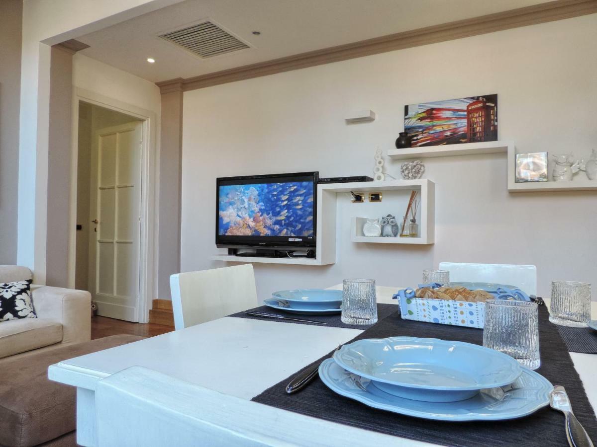 Apartment Frattina At *